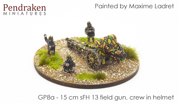 15cm sFH 13 field gun, crew in helmet (2)