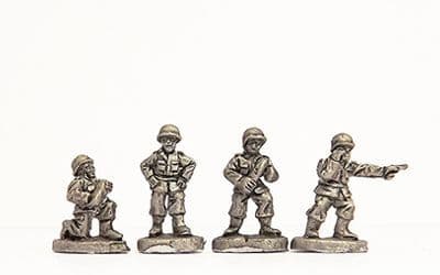 Artillery crew in summer kit