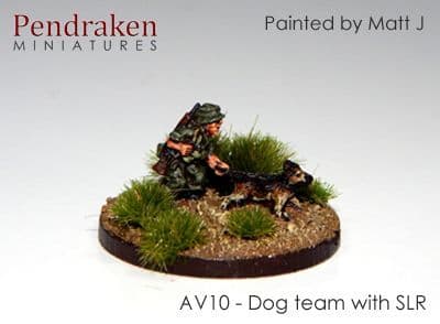 Dog team with SLR (5)