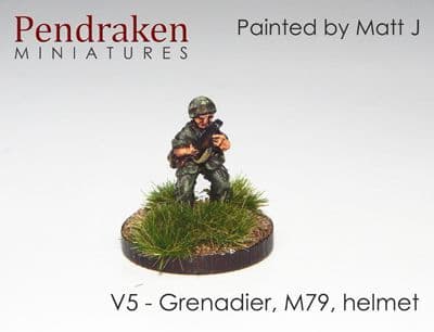 Grenadier with M79