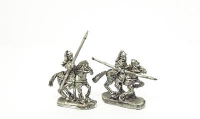 Heavy cavalry, with spear and bow