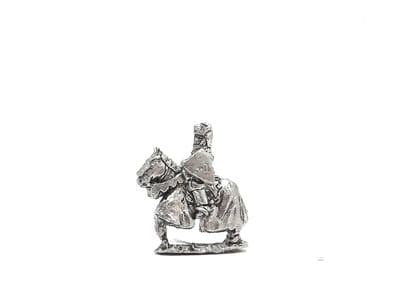 Mounted knights in bascinet, sword (5)