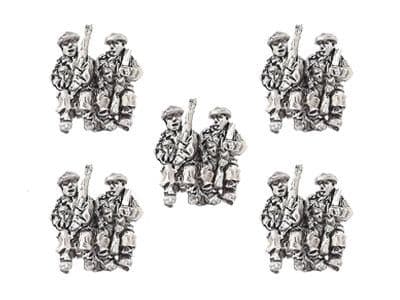 Seated passengers (5 pairs)